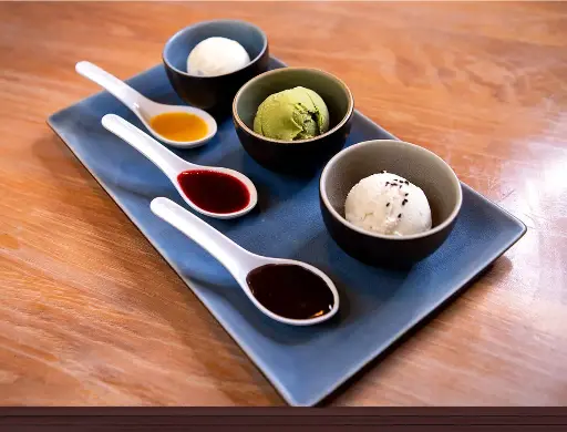 [144]Trilogie de glaces maison 